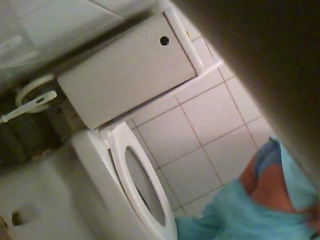 the patient of the hospital caught on a hidden camera in the toilet of the clinic